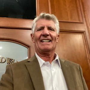 Meet your Posher, Craig